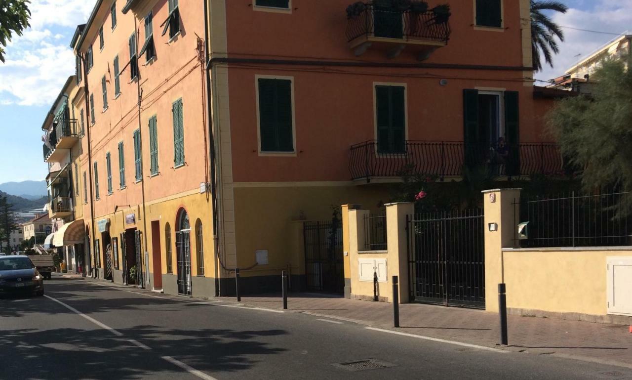 Apartamento Casa del cardinale Santo Stefano al Mare Exterior foto